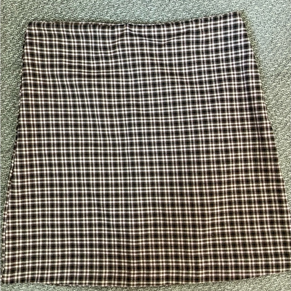 Girls mini skirt size 14